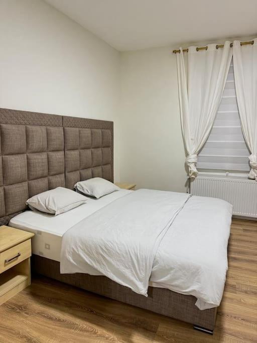 N4 Centre Apartment *